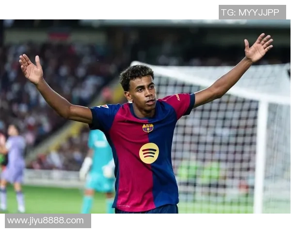 博阿滕告别拜仁慕尼黑，加盟西甲巴塞罗那诺坎普迎新生